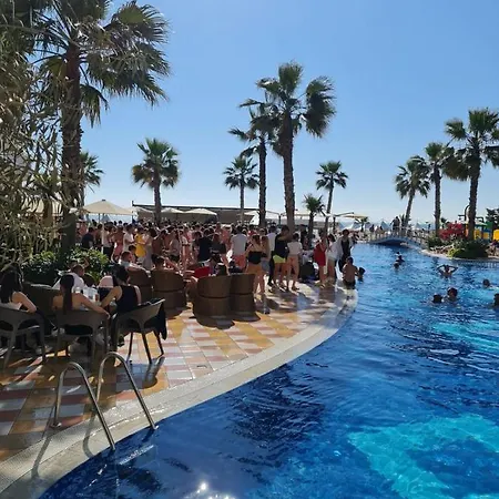 Luxury Apartment Golem (Tirana)